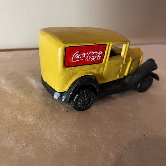 Coca Cola Cast Iron Delivery Truck Vintage Coke Company Soda Pop Yellow Rare - Picture 3 of 8